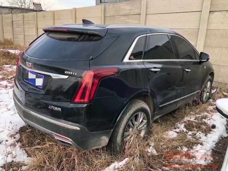 保定20年凯迪拉克XT57