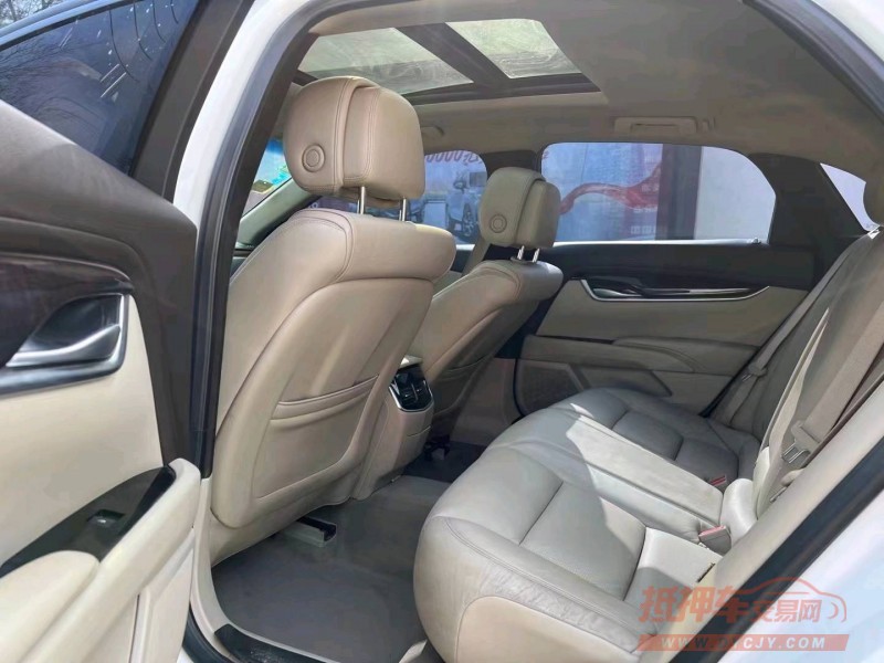 保定13年凯迪拉克XTS6