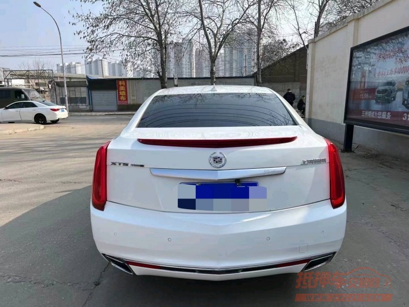 保定13年凯迪拉克XTS9