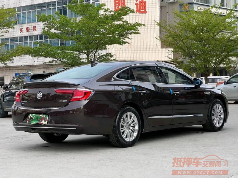 东莞17年别克君越7