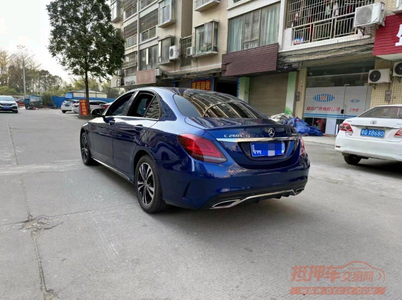 珠海19年奔驰C8