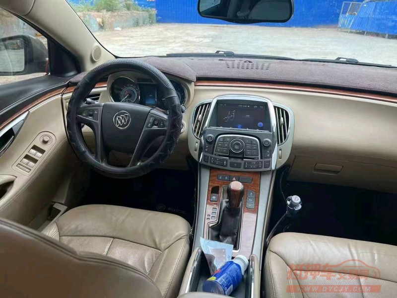 梧州10年别克君越5