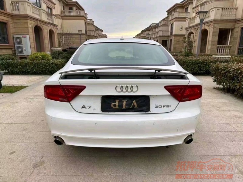 嘉兴14年奥迪A7L9