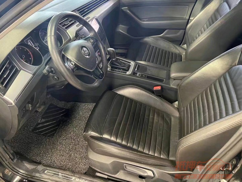 济宁18年大众迈腾5