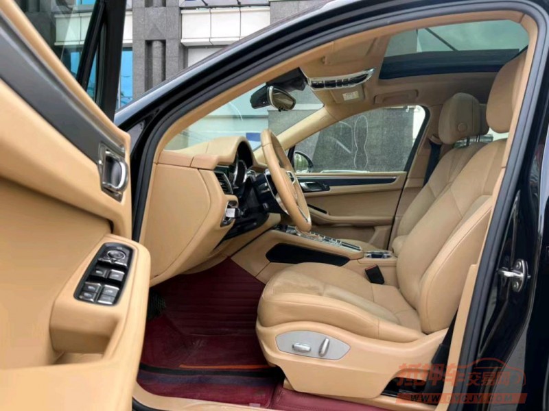 东莞17年保时捷Macan7