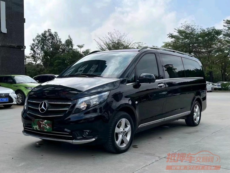 东莞21年奔驰威霆3