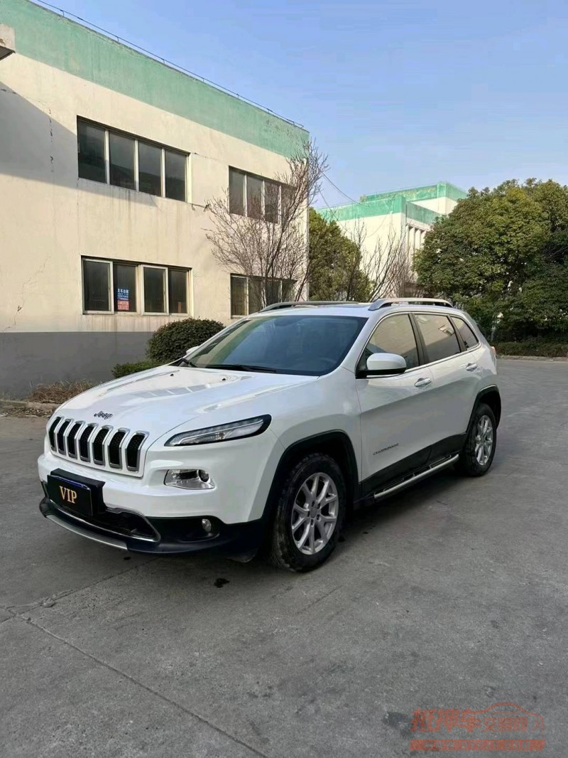 徐州18年Jeep自由光8