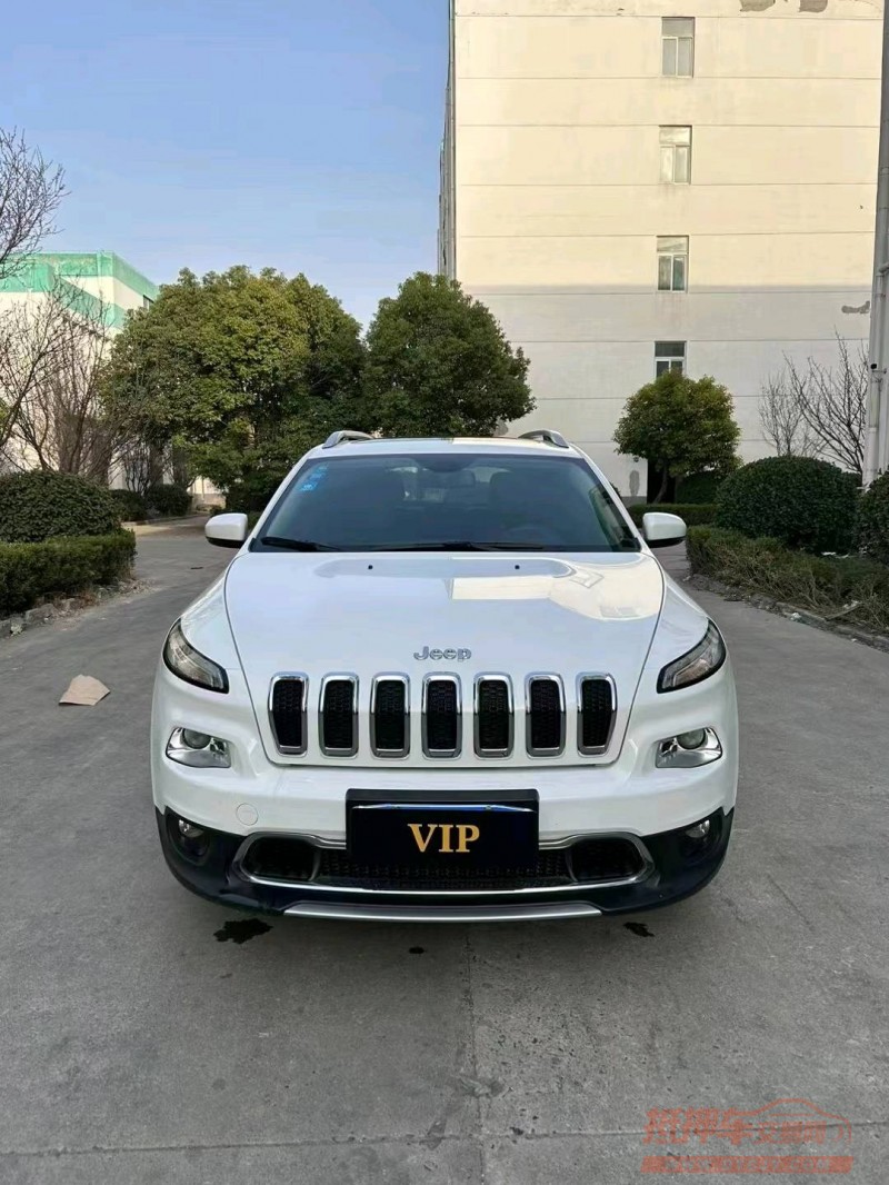 徐州18年Jeep自由光9