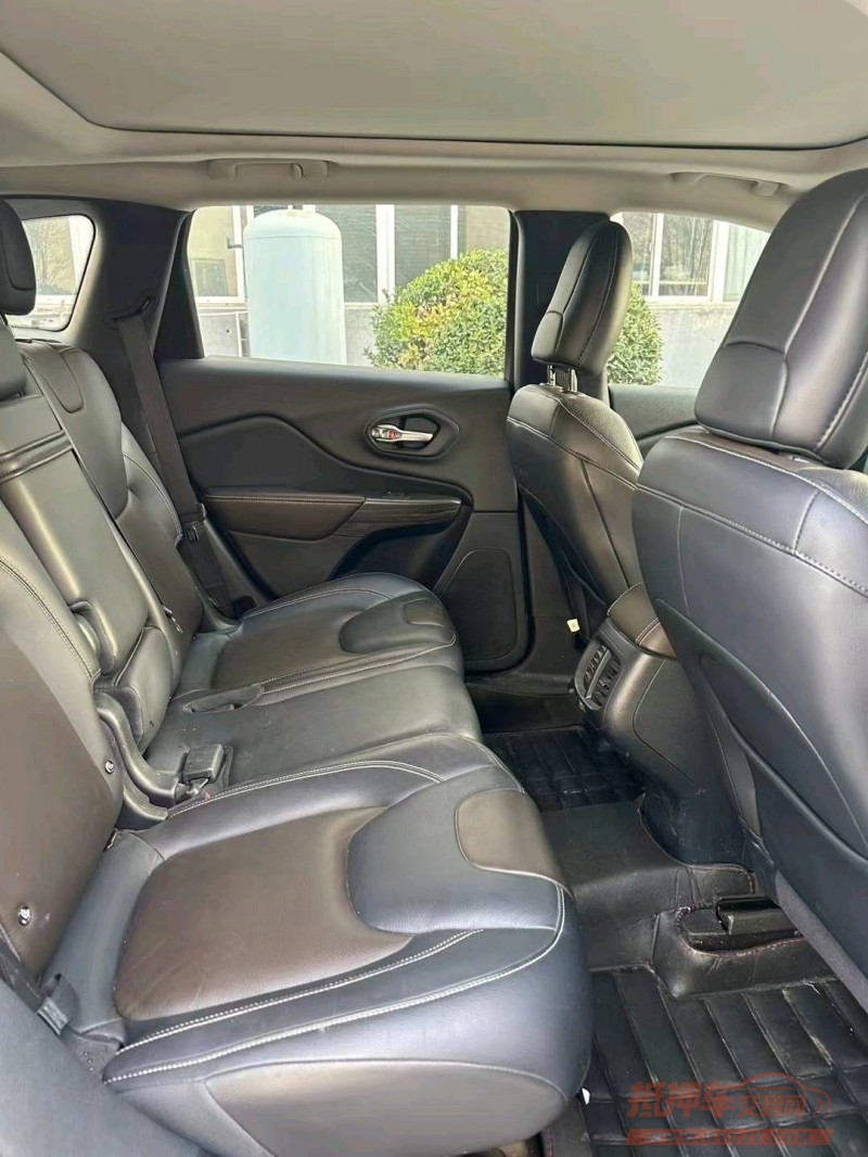 徐州18年Jeep自由光4