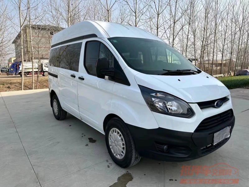 徐州19年福特全顺3