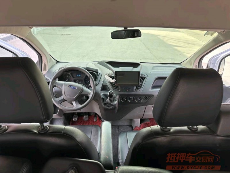 徐州19年福特全顺5