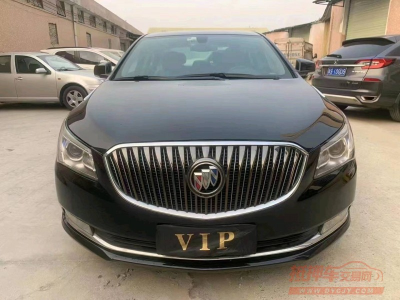 珠海15年别克君越1