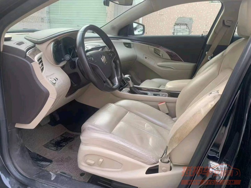 珠海15年别克君越5