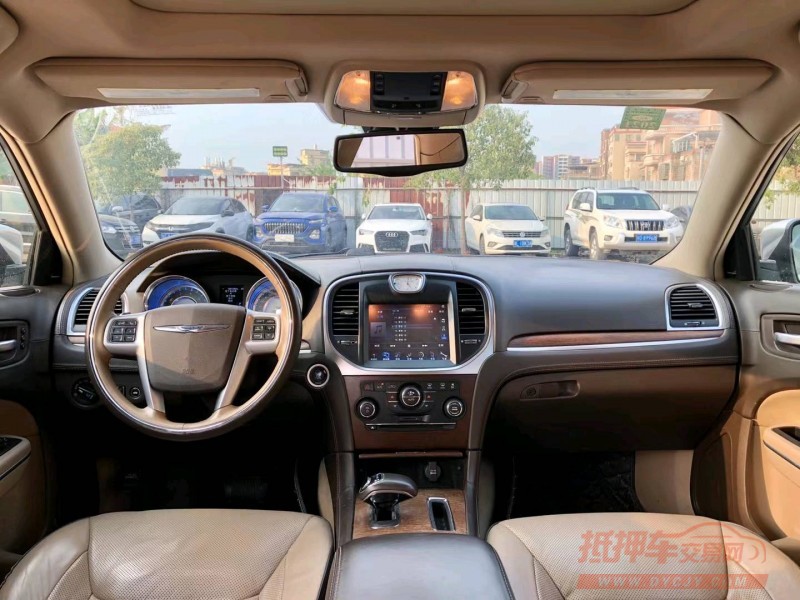 广州13年克莱斯勒300C6