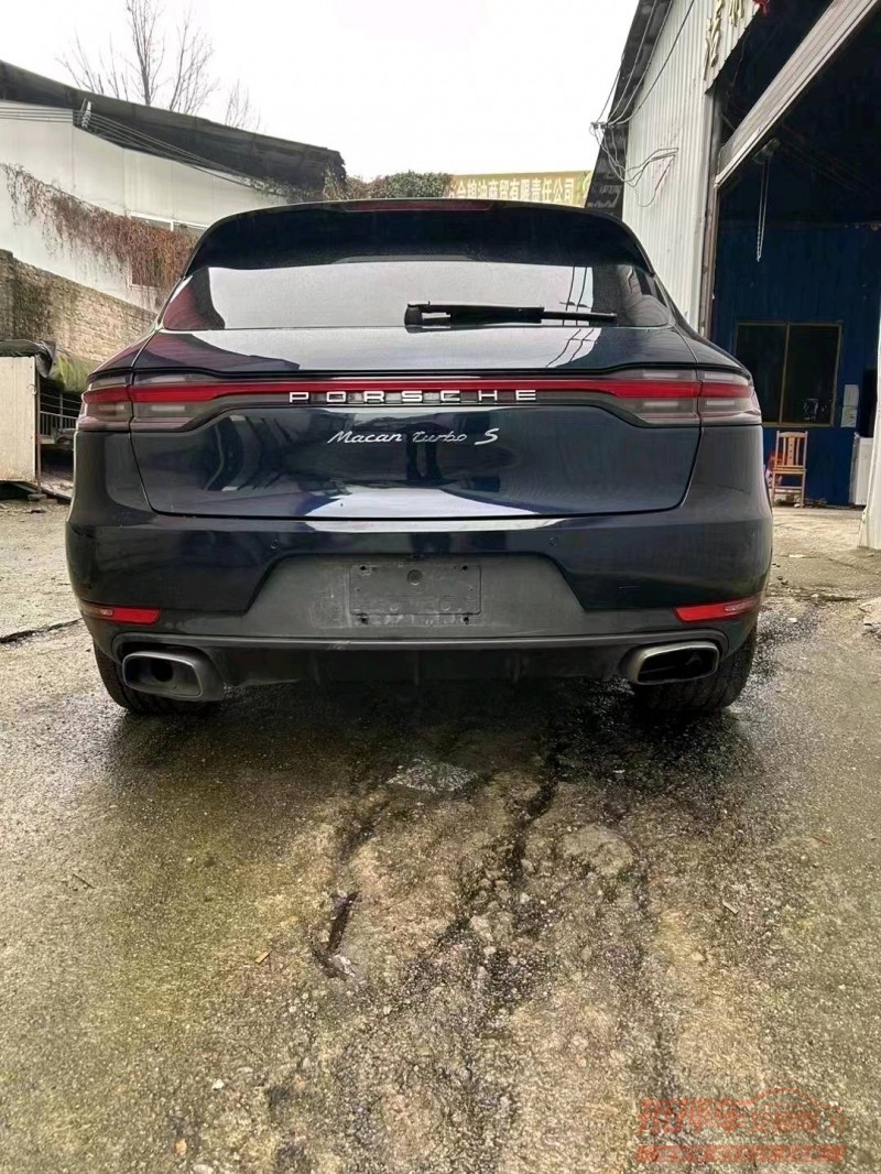 安順20年保時捷Macan2