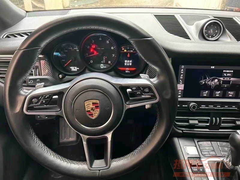 安順20年保時捷Macan7