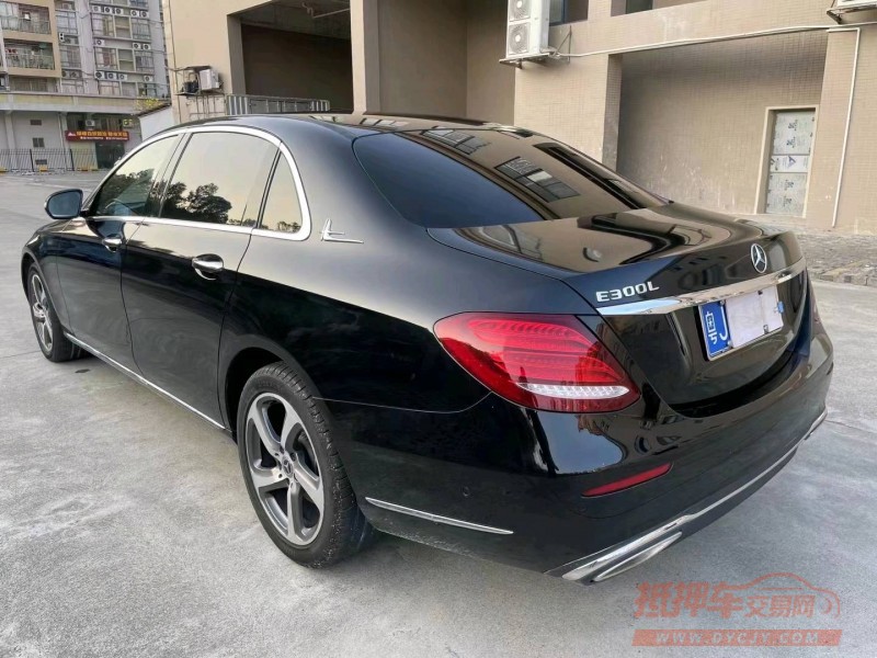 江门18年奔驰E7