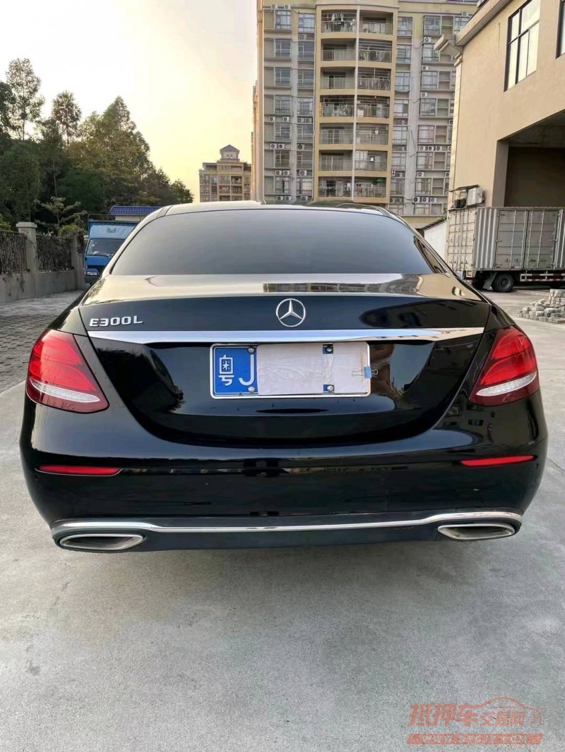 江门18年奔驰E9