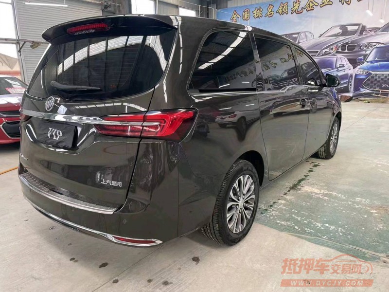 济宁21年别克GL83