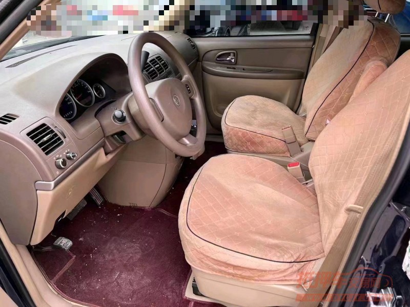 济宁14年别克GL86