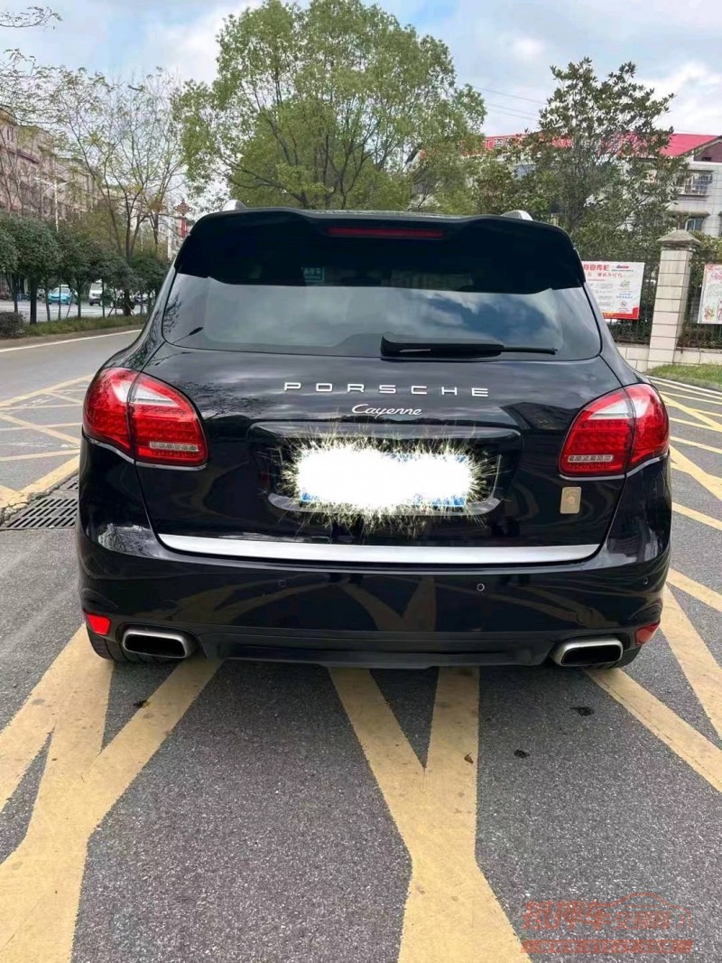 宜昌14年保时捷卡宴3