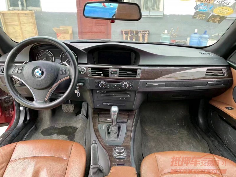 济宁11年宝马3系5