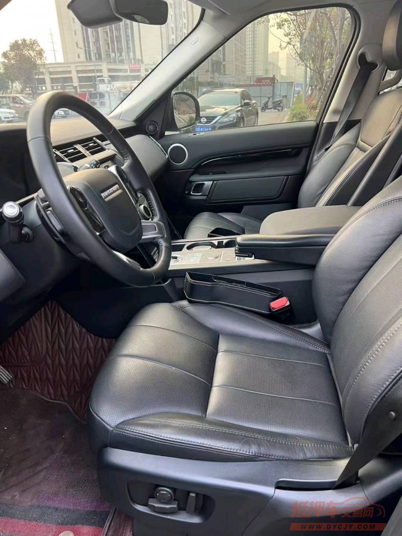 重庆20年路虎发现5