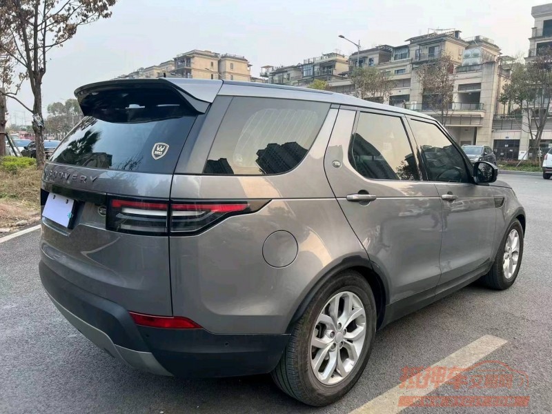 重庆20年路虎发现7