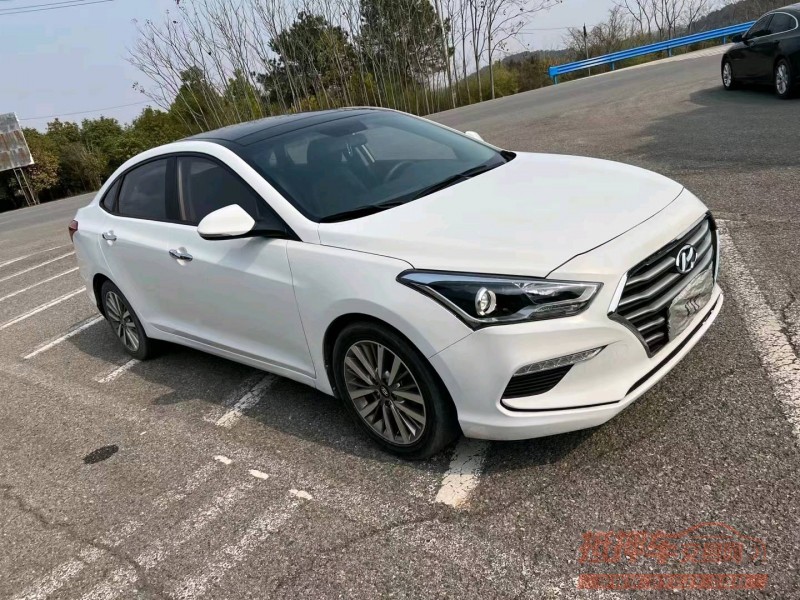 宜昌19年现代名图2