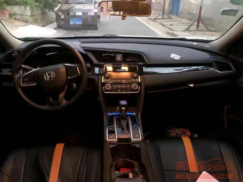 济宁18年本田思域5