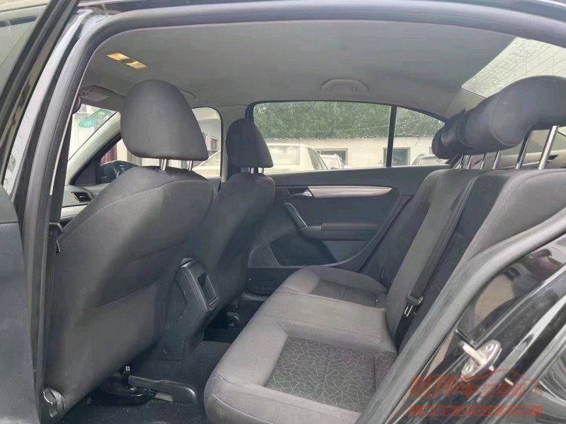 济宁18年大众朗逸4