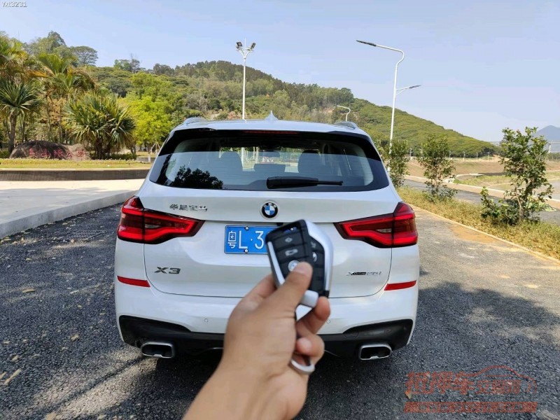 广州21年宝马X38