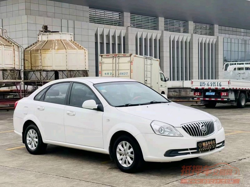 东莞16年别克凯越3