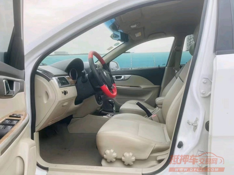 东莞16年别克凯越5