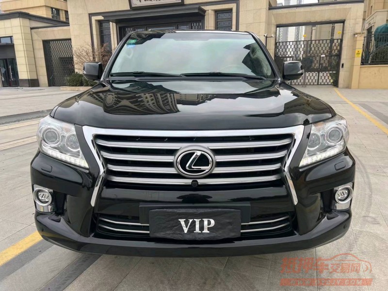 济宁15年雷克萨斯LX1