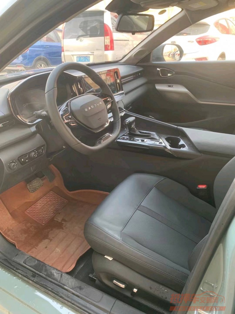 保定21年宝骏Valli3