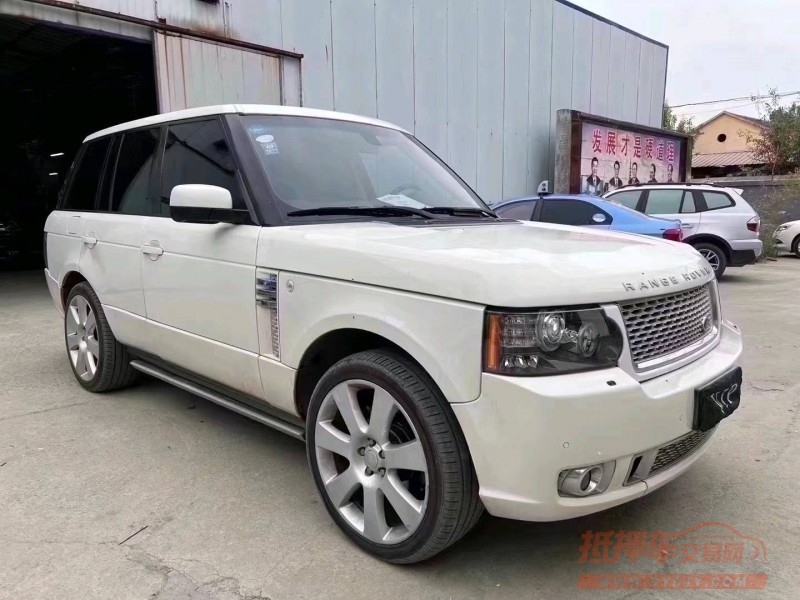 济宁10年路虎揽胜行政2