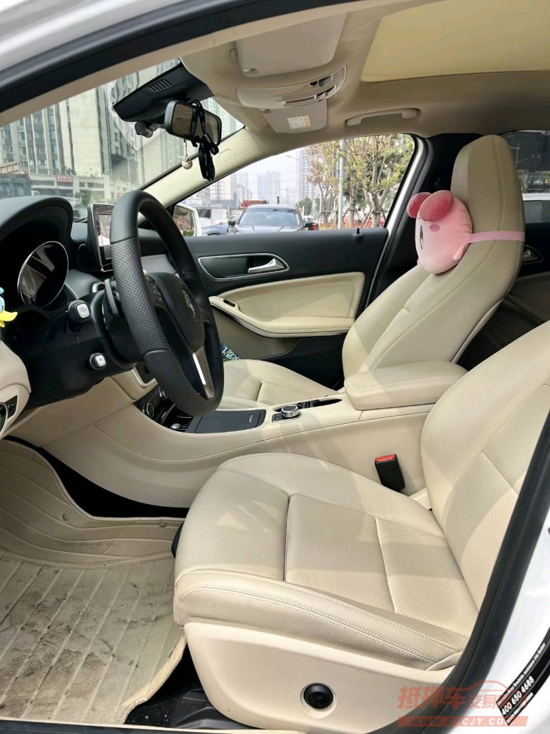 重庆16年奔驰GLA5