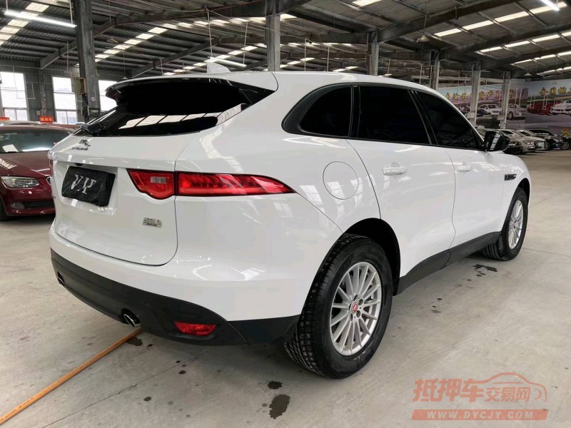 济宁18年捷豹F-PACE8