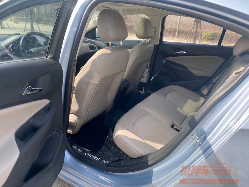 济宁15年雪佛兰科鲁兹7