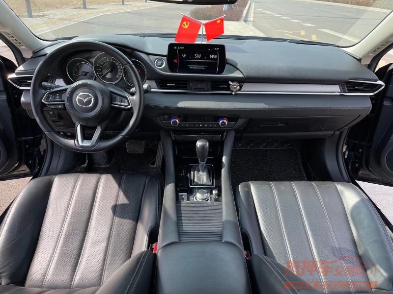 济宁20年马自达阿特兹8