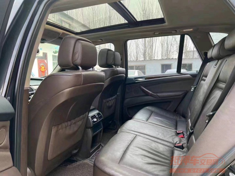 济宁13年宝马X54