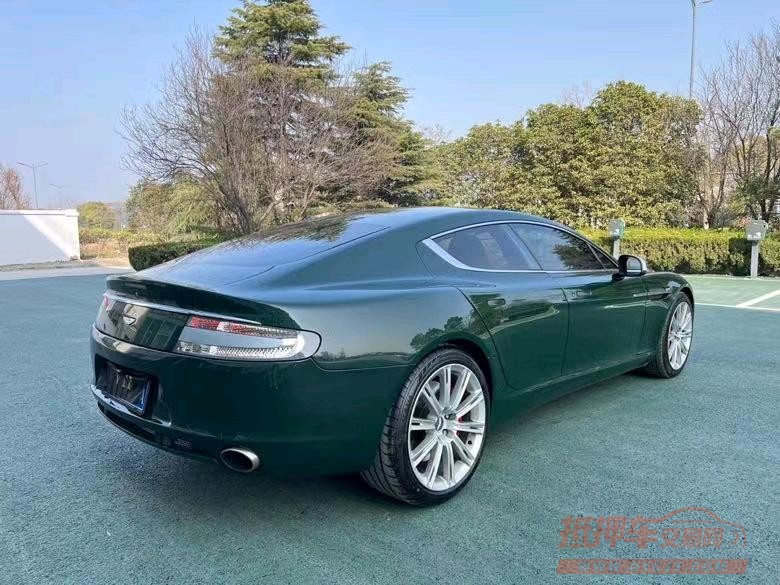 盐城12年阿斯顿·马丁Rapide8