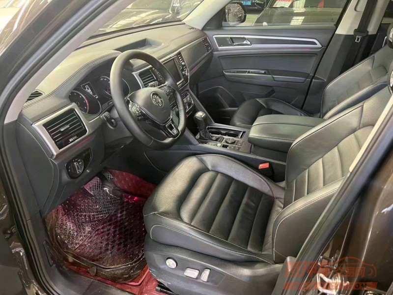 济宁17年大众途昂5