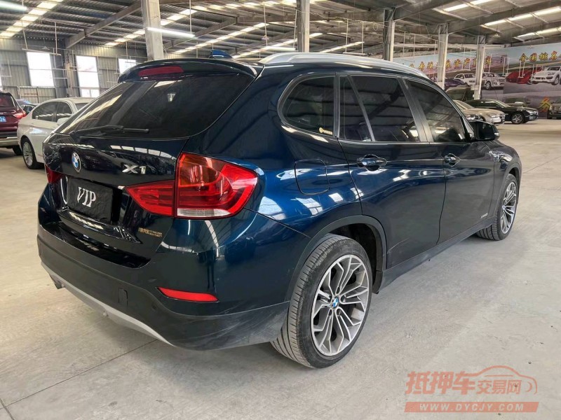 济宁16年宝马X17