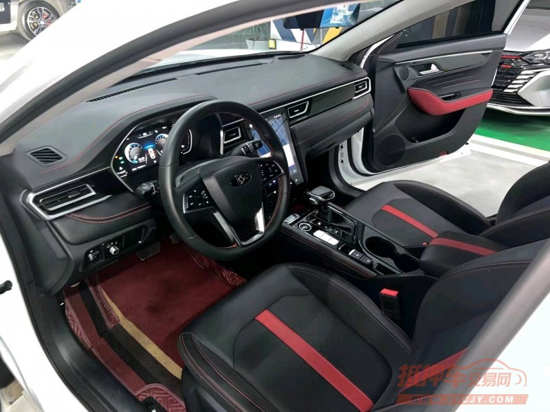 成都22年江淮思皓4