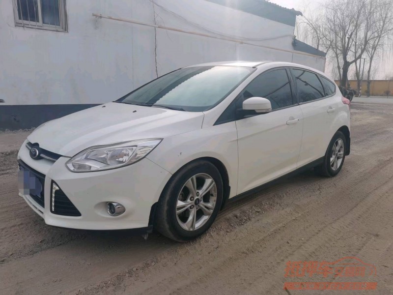 保定13年福特福克斯2