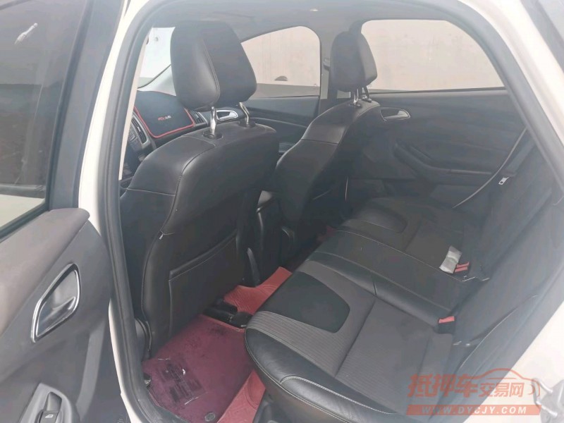 保定13年福特福克斯6