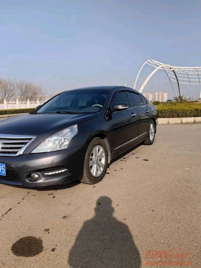 济南13年日产天籁6