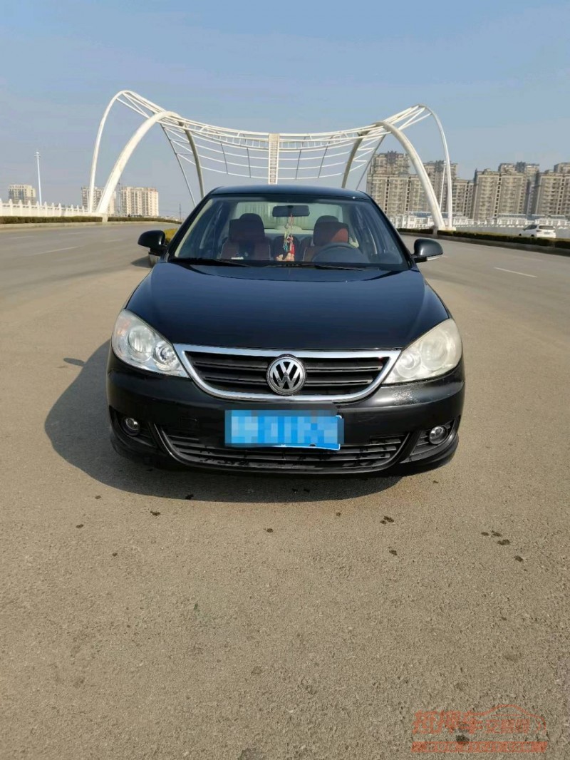 济南14年大众朗逸1